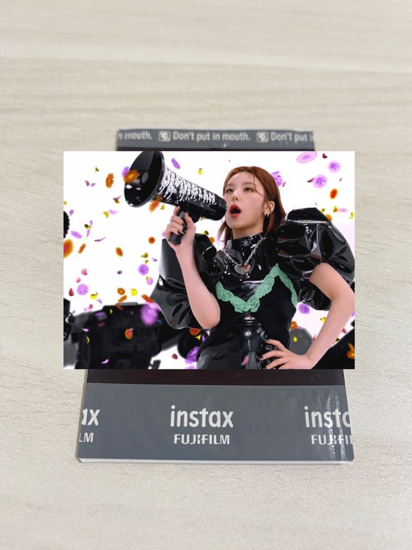 イェジ　itzy サイン入りチェキ