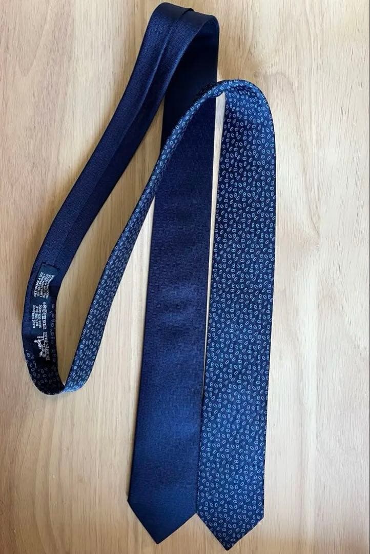 じ*ず様 新品　HERMES ネイビー シルクネクタイ　エルメス