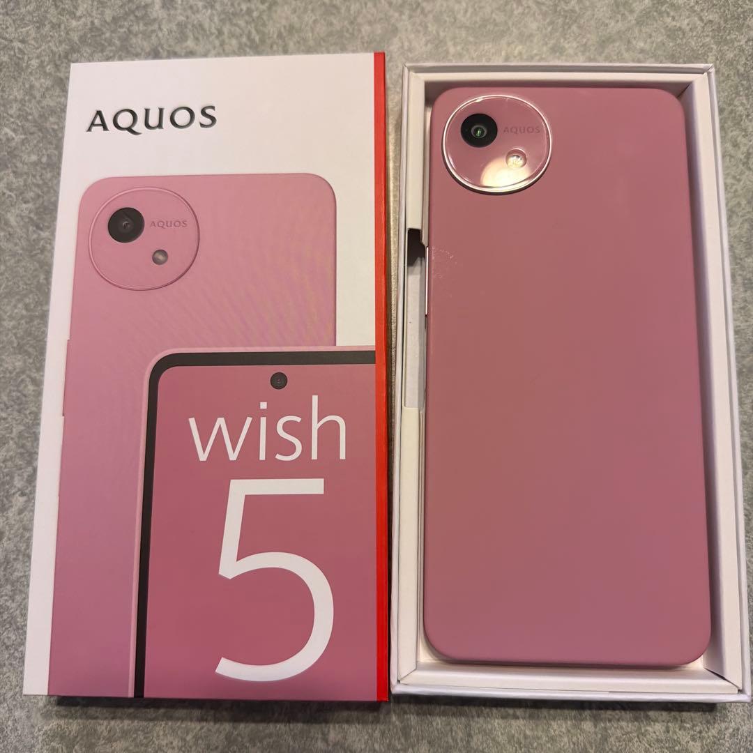 AQUOS wish 5 ピンク ナデシコ 使用少 docomo版