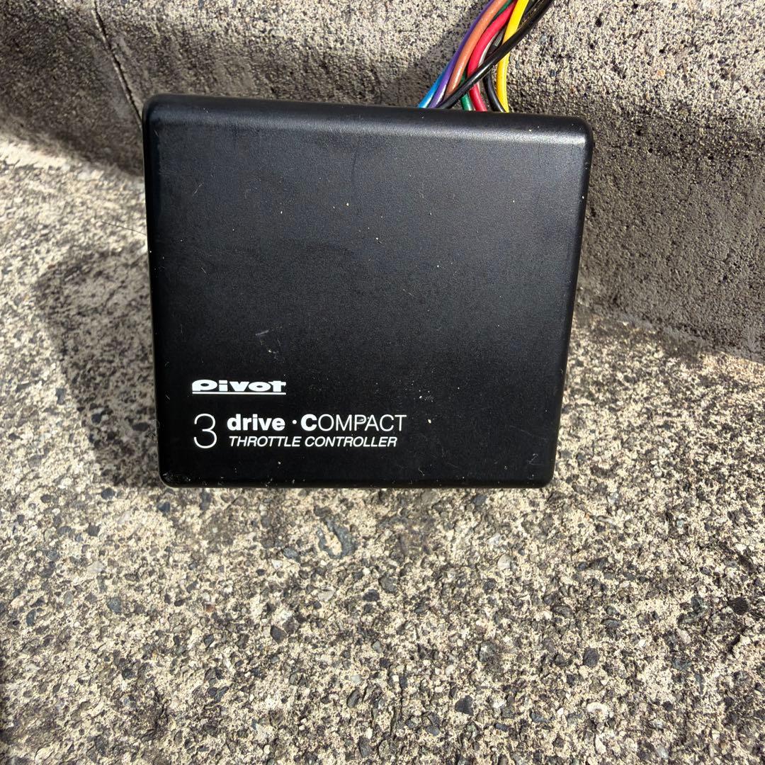 pivot 3 drive COMPACT 30プリウス用ハーネス付き