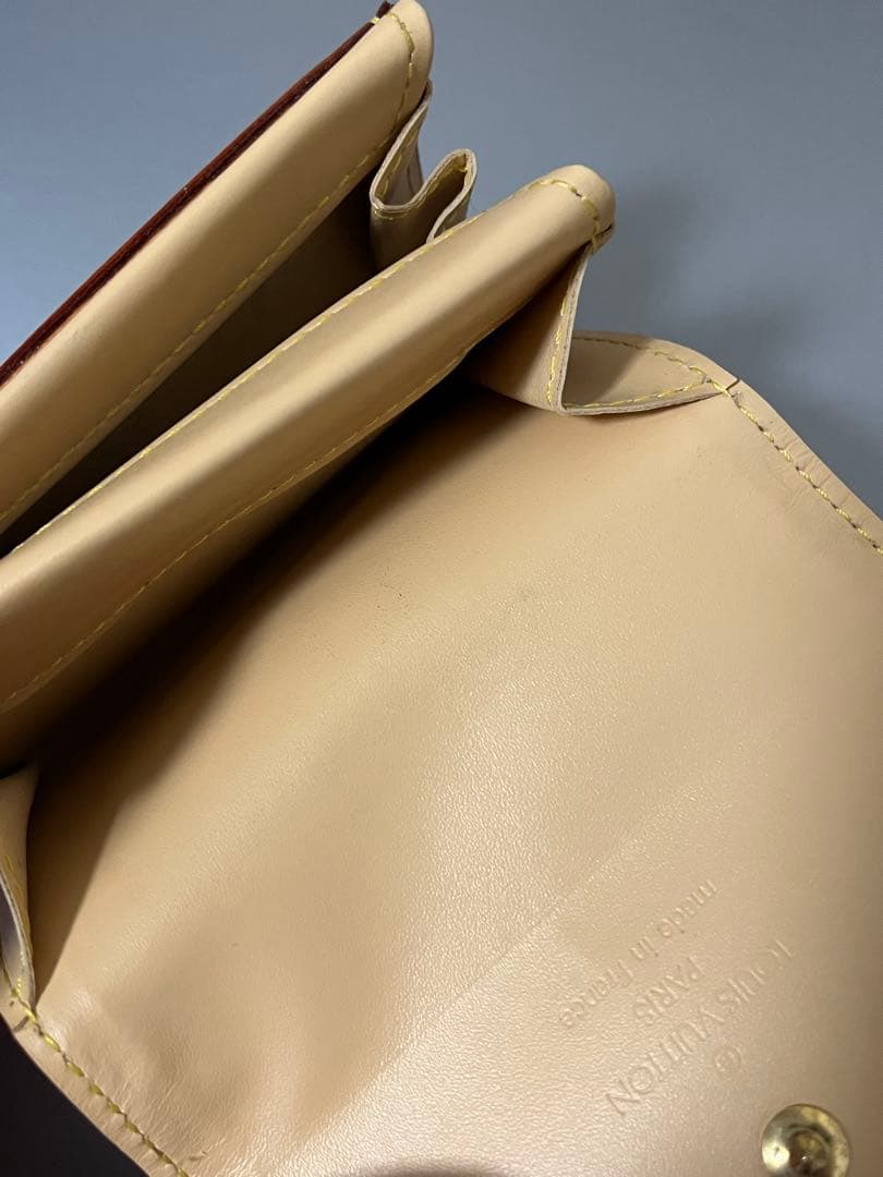 Louis Vuitton ブラック・マルチカラー ケース