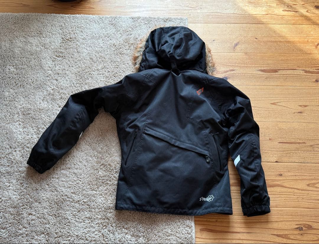 【魔神ぶぅ】HYOD ブラックファー付きジャケット