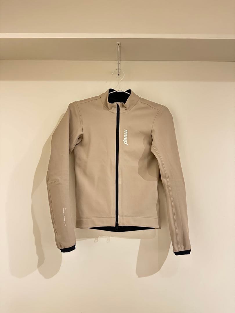 ウェア  Women's Training Winter Jacket xs