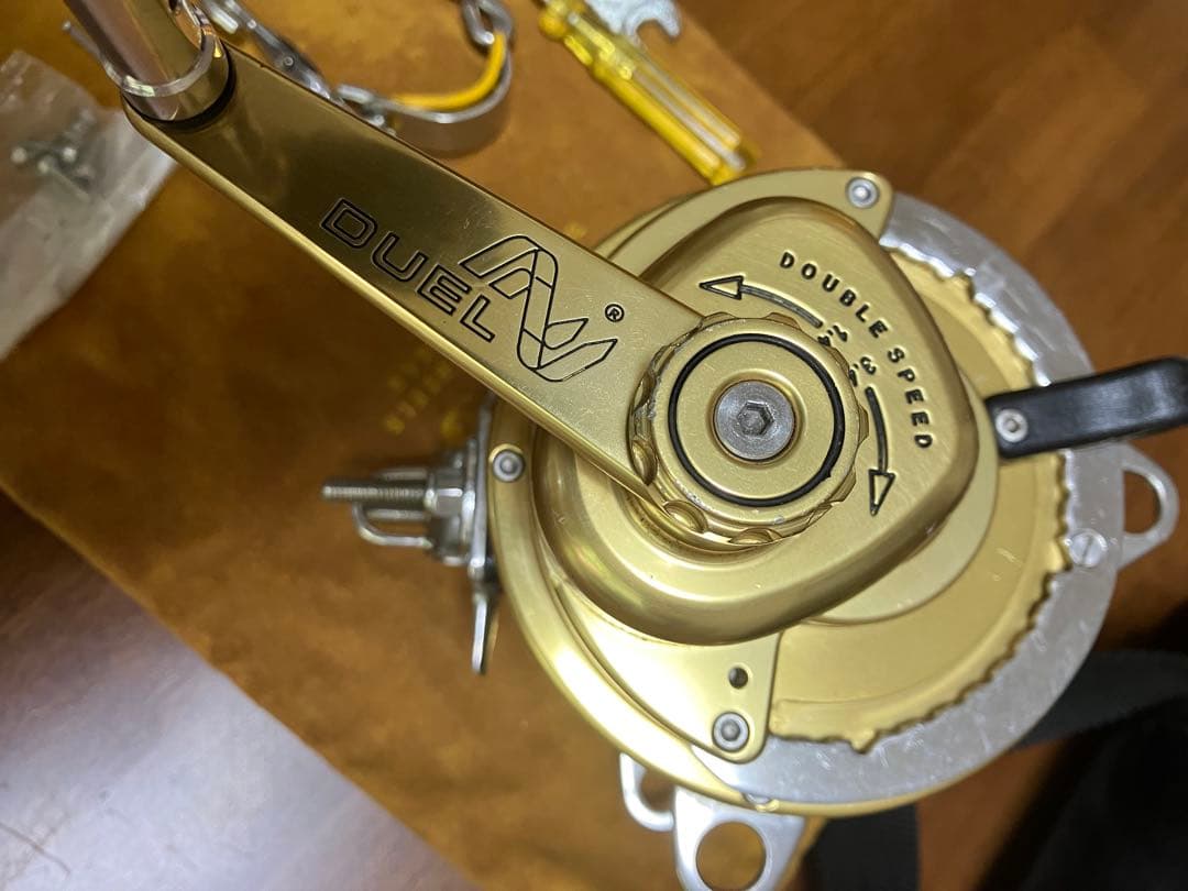 DUEL ダブルスピード両軸リール